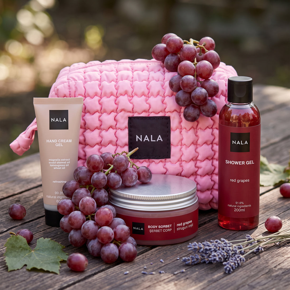 Set Baie și Îngrijire Puffy - Struguri Roșii