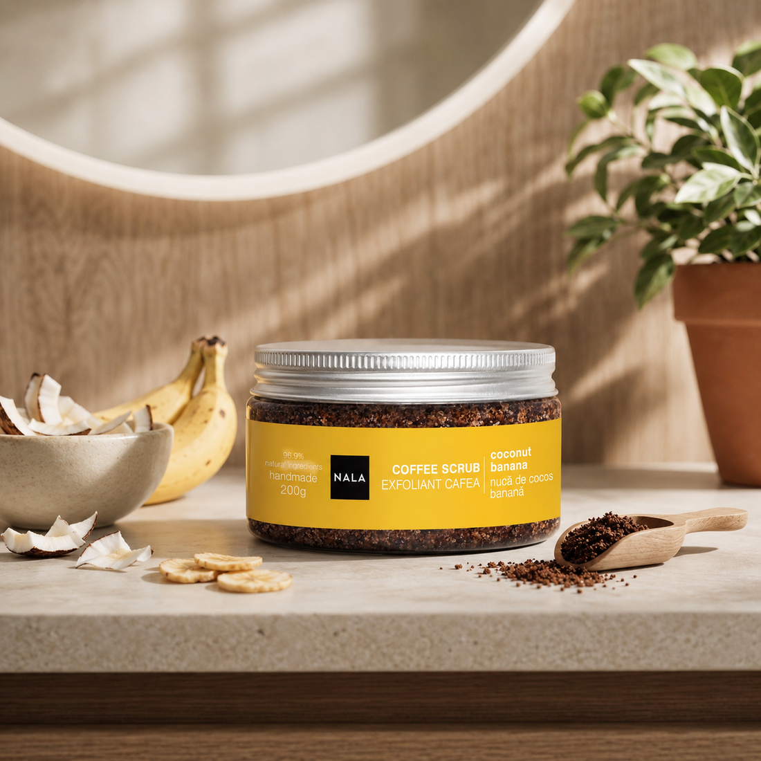 Scrub CAFEA - Nucă de Cocos &amp; Banană
